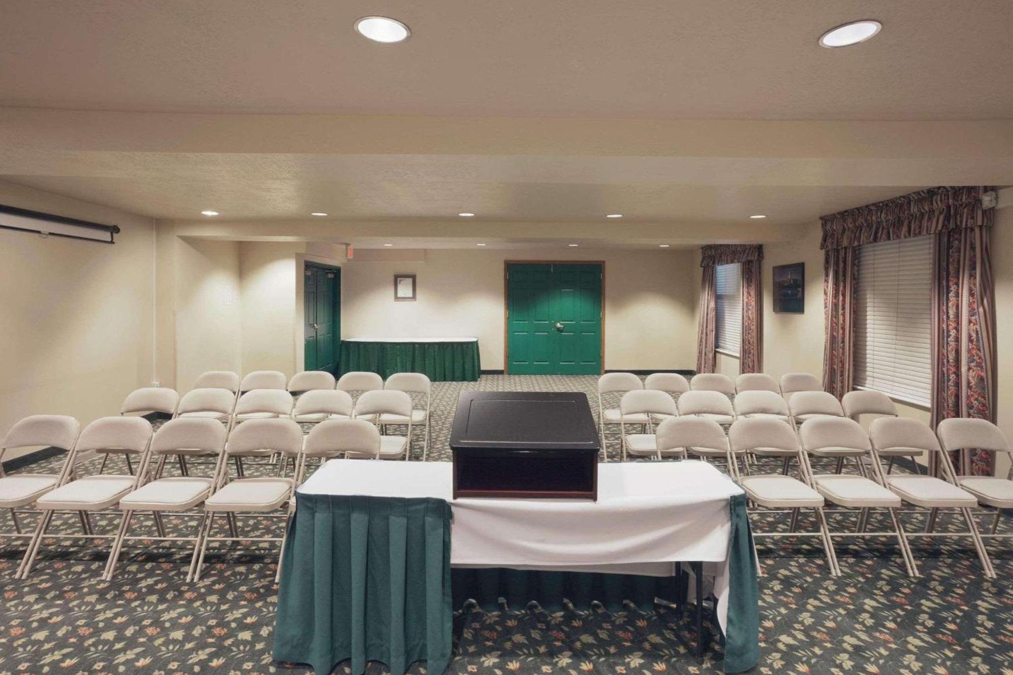 Country Inn & Suites By Radisson, West Valley City, Ut Esterno foto